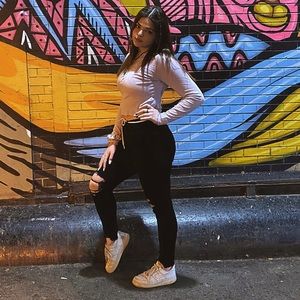 Meet your Posher, Sara